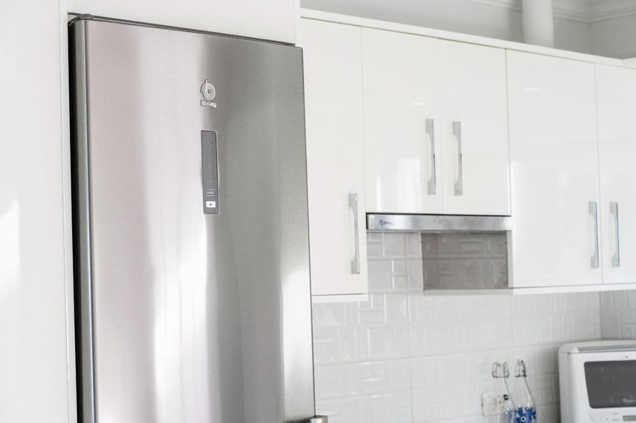 Cosy Flat With Sea Views In Appartement *