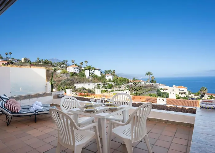 Cosy Flat With Sea Views In Santa Ursula
