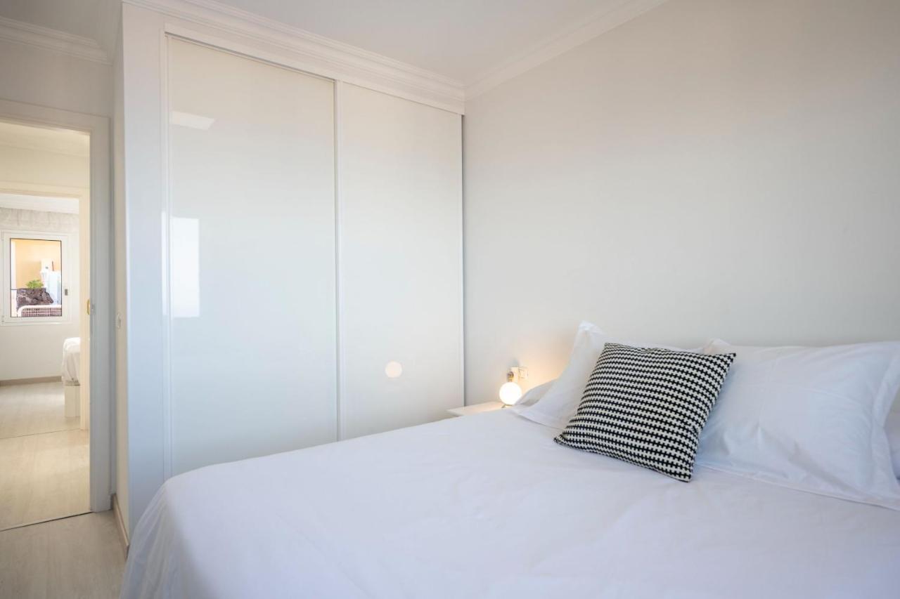 Cosy Flat With Sea Views In *